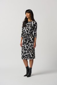 Style 233175 - Abstract print dress with tie belt detail